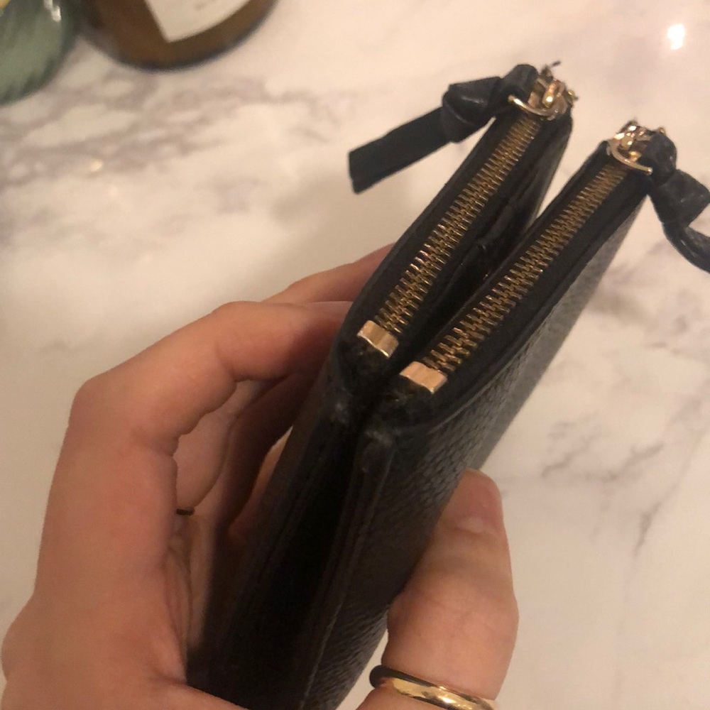 Kate Spade Wallet - Picture 6 of 7